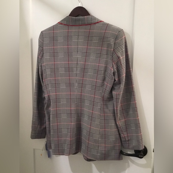 Size Small Nygard Black and White Glen Plaid with red accents Blazer - Picture 2 of 8